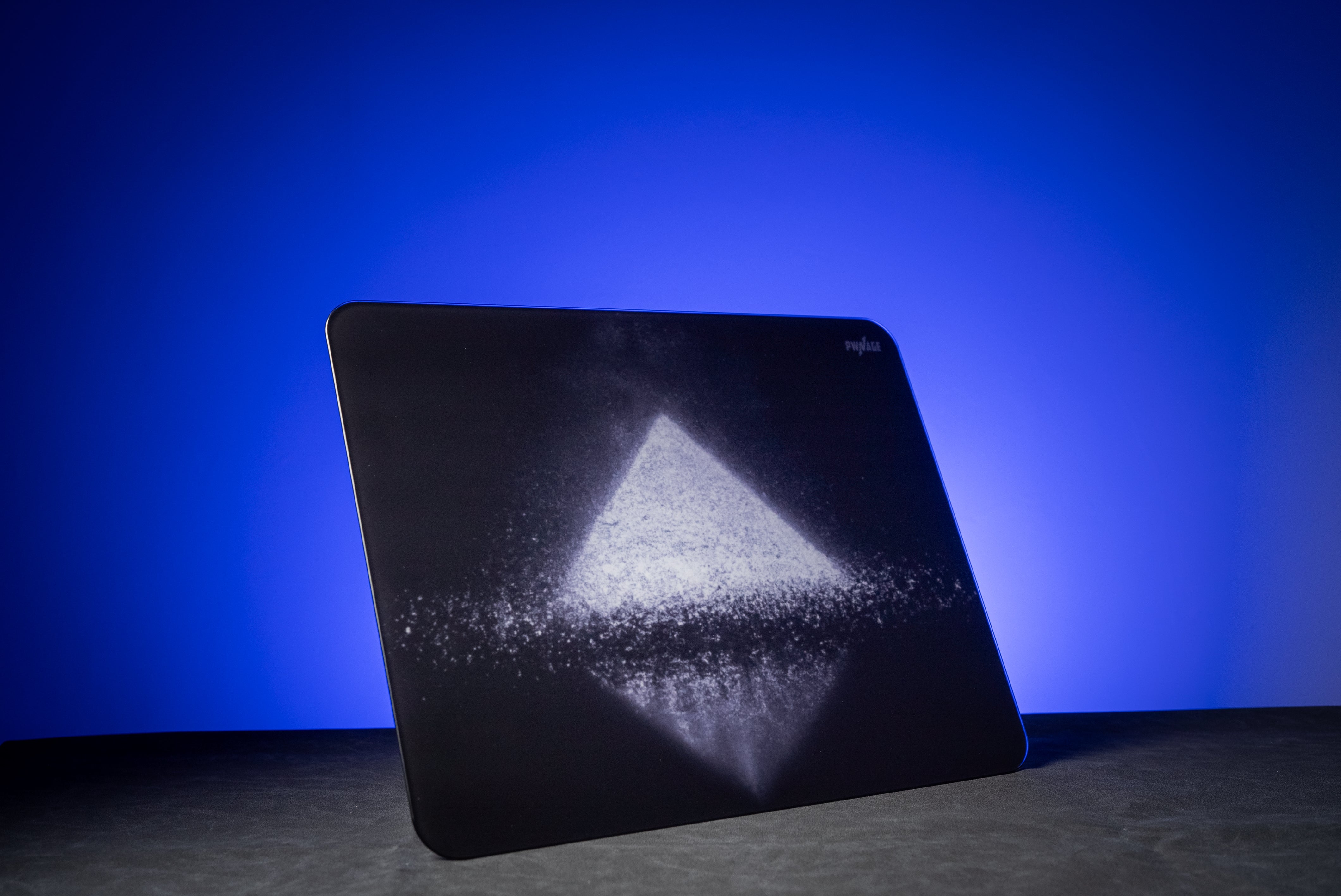 Pwnage Ultra Glide Pyramid Glasspad